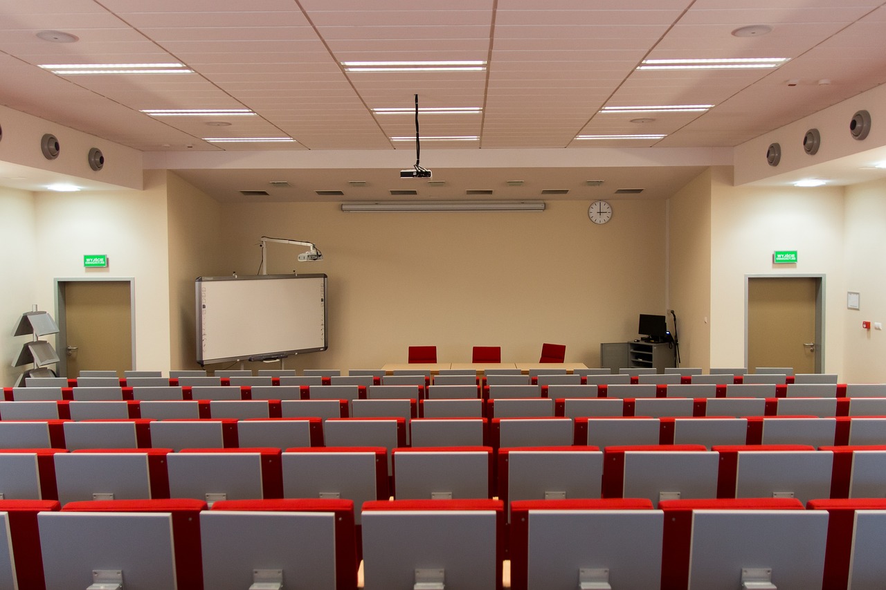 room, lecture hall, assembly hall-2775442.jpg